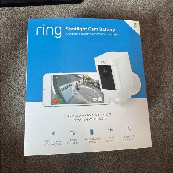 Ring Outdoor Security Cam in White